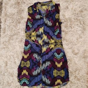 Apt 9 sleeveless button up geometric dress